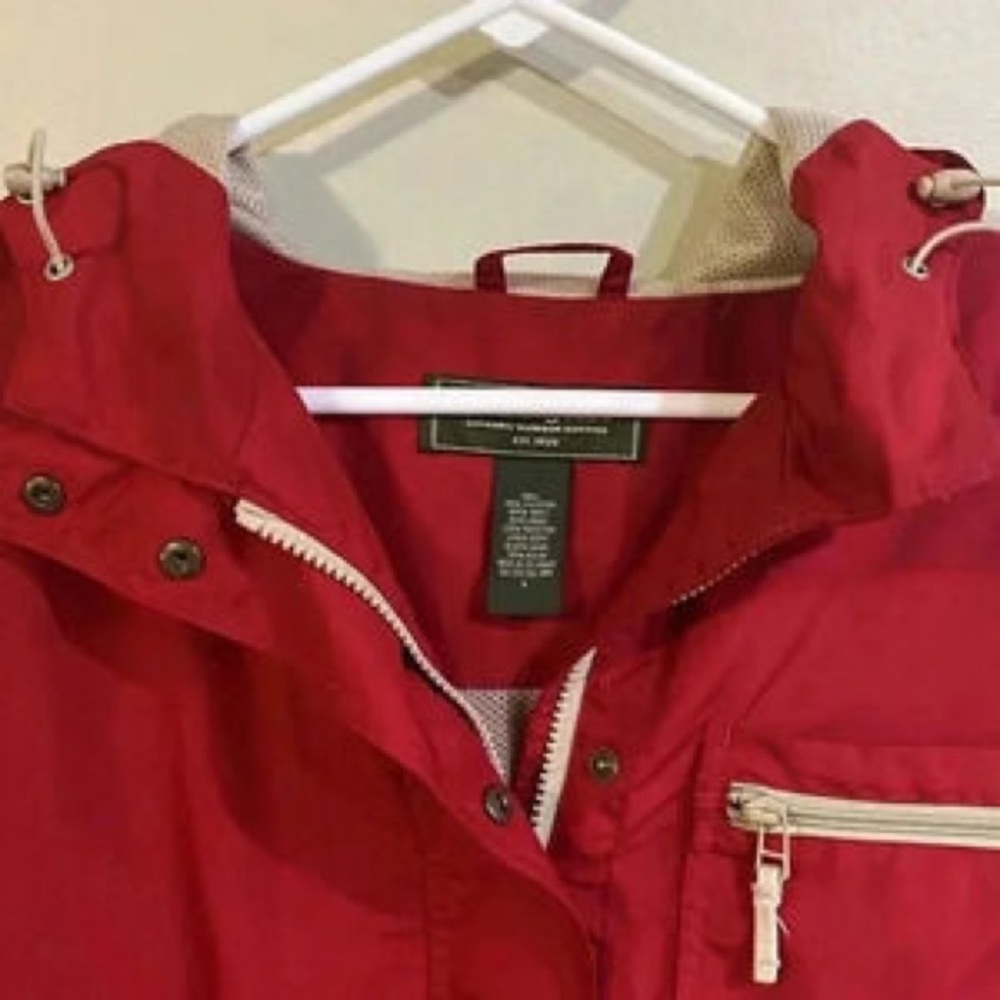 Red Women's Hooded Anorak Jacket - Picture 3 of 10